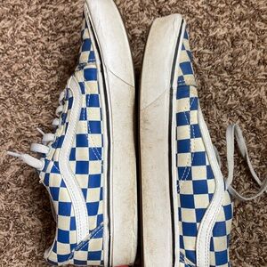 Women’s vans blue and white size 8.5
